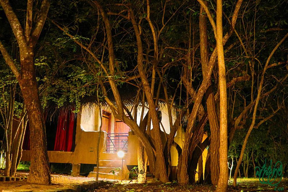 Yala Beddegama Eco Hotel Kataragama Exterior foto